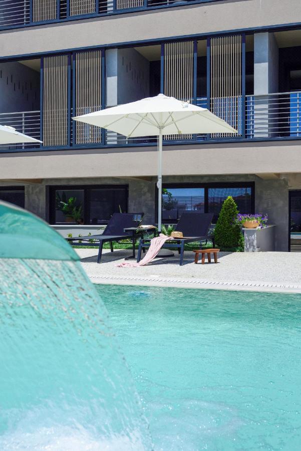 Anassa Butik Living Nikiti Aparthotel Ngoại thất bức ảnh