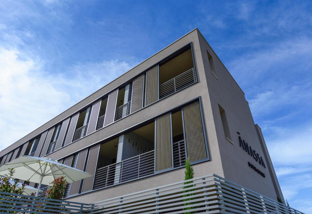 Anassa Butik Living Nikiti Aparthotel Ngoại thất bức ảnh